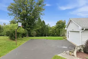 233 Treeline Dr, Pen Argyl, PA 18072 - Photo 46