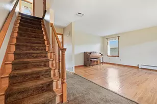 233 Treeline Dr, Pen Argyl, PA 18072 - Photo 6