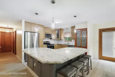  258 Clubhouse Drive, East Stroudsburg, PA 18302 - Photo 8