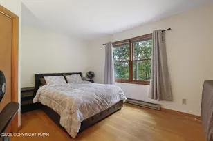 258 Clubhouse Dr, East Stroudsburg, PA 18302 - Photo 16