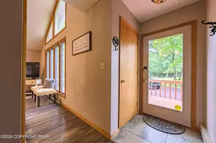 10 Linden Dr, Lake Harmony, PA 18624 - Photo 8