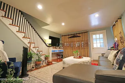  111 Oakley Road, Upper Darby, PA 19082 - Photo 36