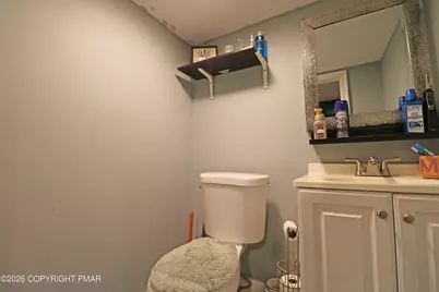  111 Oakley Road, Upper Darby, PA 19082 - Photo 16