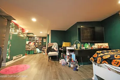  111 Oakley Road, Upper Darby, PA 19082 - Photo 10
