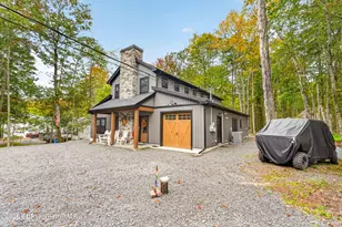 4116 Catawissa Dr, Pocono Lake, PA 18347 - Photo 4