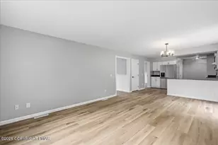 274 Mary St, East Stroudsburg, PA 18301 - Photo 8