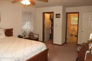 296 Harvest Hill Dr, Effort, PA 18330 - Photo 8