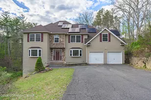 101 Kimball Ct, East Stroudsburg, PA 18302 - Photo 1