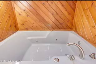 123 Banbury Dr, Bushkill, PA 18324 - Photo 26
