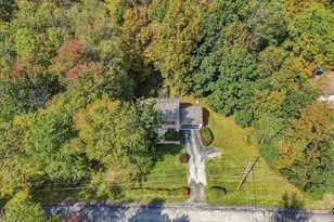 2125 Vista Cir, East Stroudsburg, PA 18302 - Photo 2