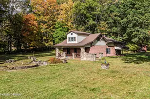 1686 S Lehigh Gorge Dr, Weatherly, PA 18255 - Photo 8