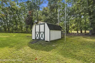 84 Lower Lakeview Dr, East Stroudsburg, PA 18302 - Photo 30