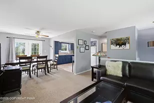 84 Lower Lakeview Dr, East Stroudsburg, PA 18302 - Photo 8