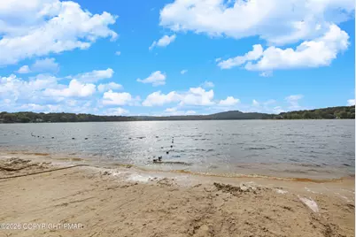  Mohican Trail 11, Pocono Lake, PA 18347 - Photo 6