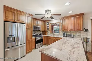 425 Underhill Dr, Tamiment, PA 18371 - Photo 8