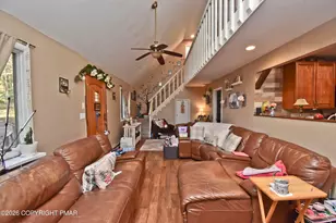 667 Sullivan Trail, Long Pond, PA 18334 - Photo 4