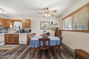 456 Maxatawny Dr, Pocono Lake, PA 18347 - Photo 10