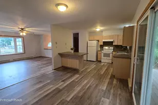 6223 Blue Beech Dr, East Stroudsburg, PA 18301 - Photo 4