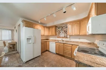  5502 Route 115, Blakeslee, PA 18610 - Photo 4