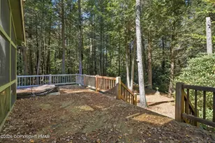 372 Brookside Dr, Pocono Pines, PA 18350 - Photo 50