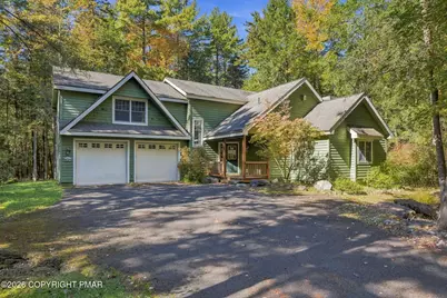  372 Brookside Drive, Pocono Pines, PA 18350 - Photo 2