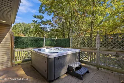  28 Heath Lane, Mount Pocono, PA 18344 - Photo 2