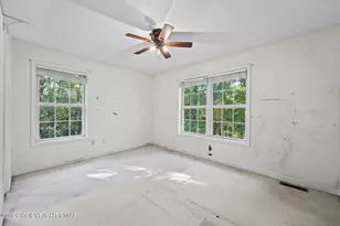 371 Joanne Ct, Bartonsville, PA 18321 - Photo 32