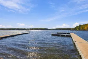 111 Forest View Dr, Hawley, PA 18428 - Photo 28