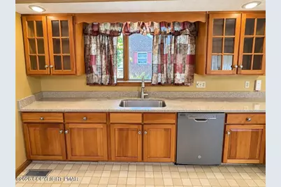  251 N 11th Street, Lehighton, PA 18235 - Photo 8