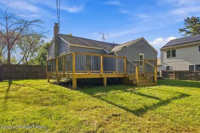  105 Periwinkle Lane, Stroudsburg, PA 18360 - Photo 4