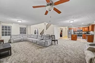 205 Courtney Dr, East Stroudsburg, PA 18302 - Photo 14