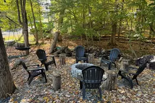 5995 Decker Rd, Bushkill, PA 18324 - Photo 8