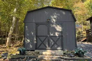 5995 Decker Rd, Bushkill, PA 18324 - Photo 30