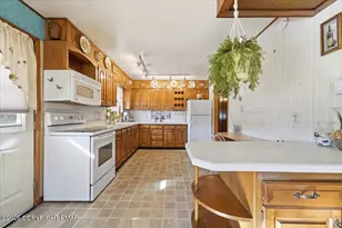 678 Interchange Rd, Kresgeville, PA 18333 - Photo 12