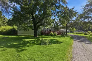 1103 Cherry Lane Rd, East Stroudsburg, PA 18301 - Photo 24