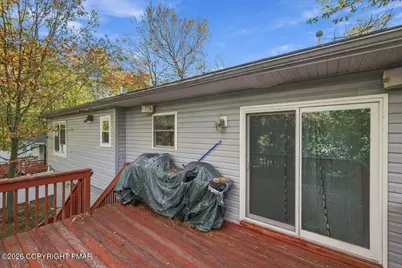  2137 Freedom Way, Pocono Summit, PA 18346 - Photo 10