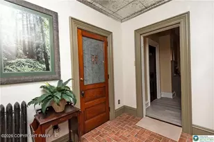527 Delaware Ave, Portland, PA 18343 - Photo 34