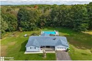 621 Post Hill Rd, Henryville, PA 18332 - Photo 6