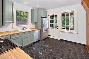 77 Swiftwater Ave, Pocono Manor, PA 18349 - Photo 42