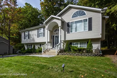  1111 Hunters Woods Drive, East Stroudsburg, PA 18301 - Photo 4
