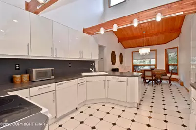  218 Larch Oval, Tobyhanna, PA 18466 - Photo 22