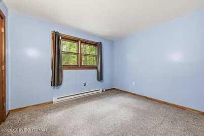  548 Adie Drive, Effort, PA 18330 - Photo 16