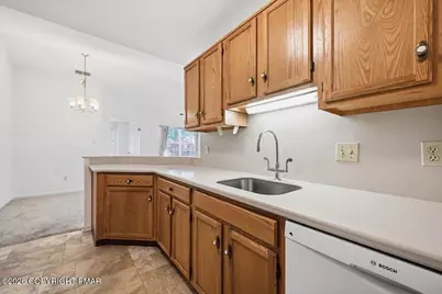  112 Lindfield Circle, Macungie, PA 18062 - Photo 16