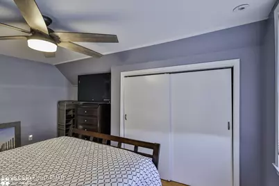  1134 E Cedar Street, Allentown, PA 18109 - Photo 28