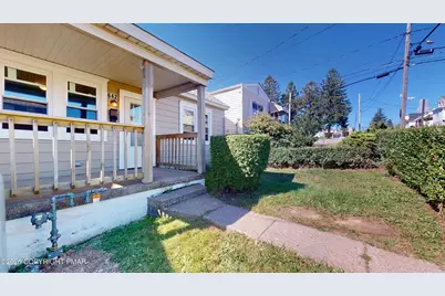  642 Harrison Street, Hazleton, PA 18201 - Photo 2
