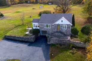217 Adams Ave, Saylorsburg, PA 18353 - Photo 1