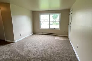 339 Race St, East Stroudsburg, PA 18301 - Photo 4