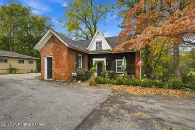  186 Washington Street #REAR, East Stroudsburg, PA 18301 - Photo 4