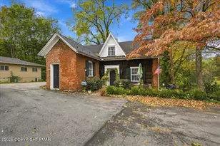 186 Washington St, East Stroudsburg, PA 18301 - Photo 4