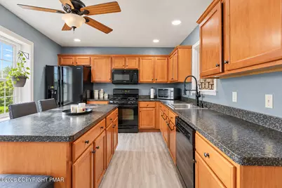  122 Walnut Street, Freemansburg, PA 18017 - Photo 12